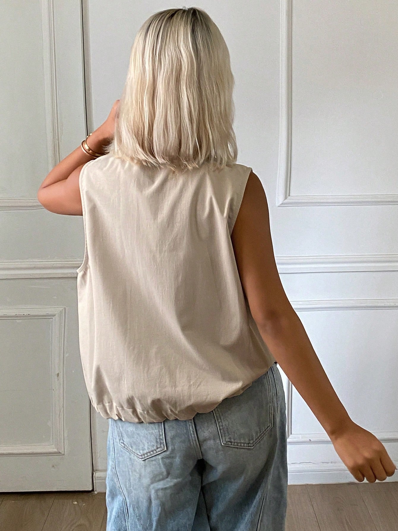 CM-CS131064 Women Casual Seoul Style Solid Color V-Neck Zipper Pocket Sleeveless Jacket - Khaki