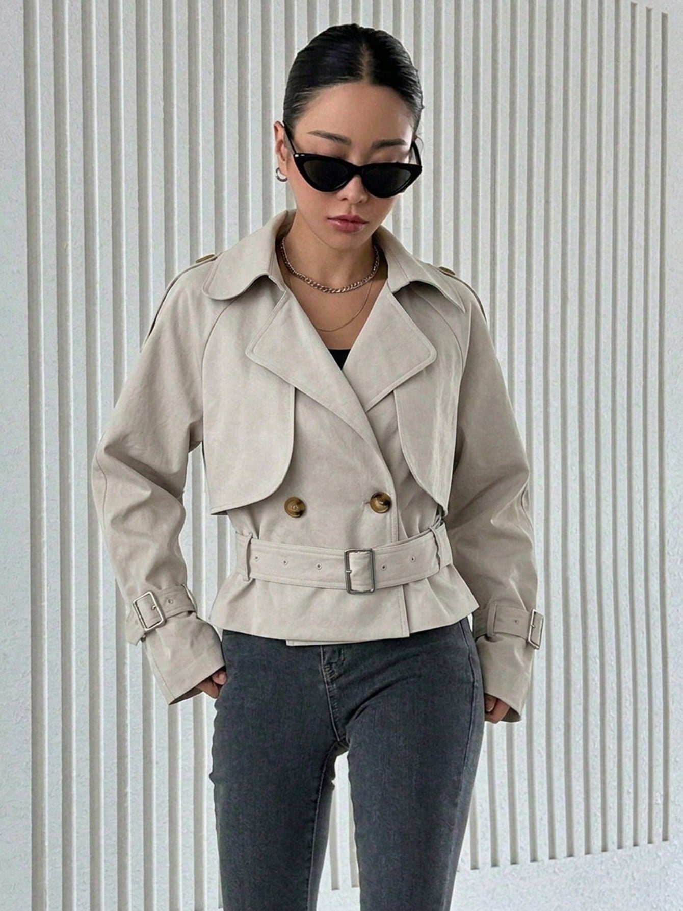 CM-CS164700 Women Elegant Seoul Style Lapel Neckline Long Sleeve Double Breasted Belted Trench Coat - Light Gray