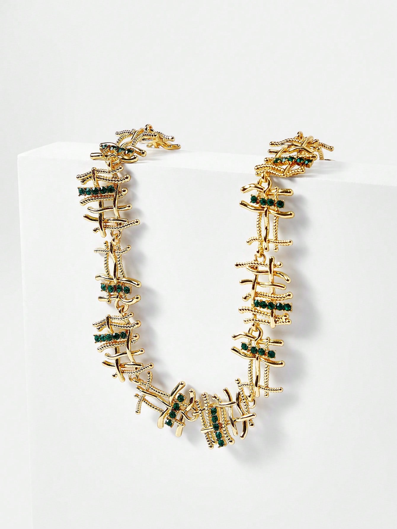 CM-AXS549656 Women Trendy Seoul Style Linear Design Sparkling Rhinestone Necklace - Emerald