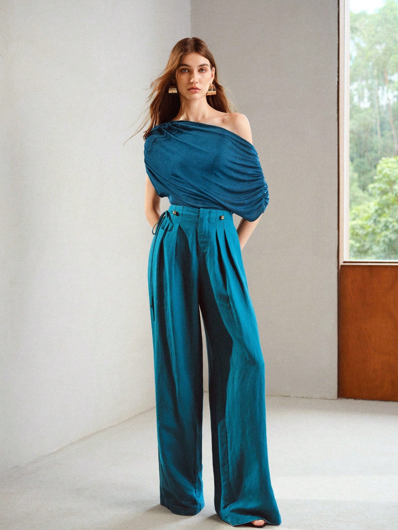 CM-TS820955 Women Casual Seoul Style Boat Neck Asymmetric Shoulder Ruched Knit Top - Teal Blue