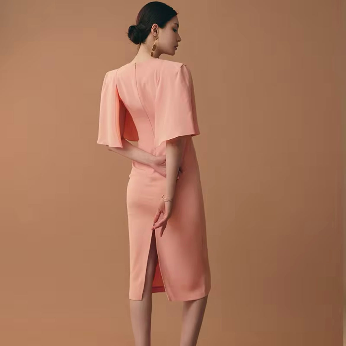 CM-DY014587 Women Elegant European Style Round Nexk Lotus Sleeve Midi Dress (Available in 2 colors)