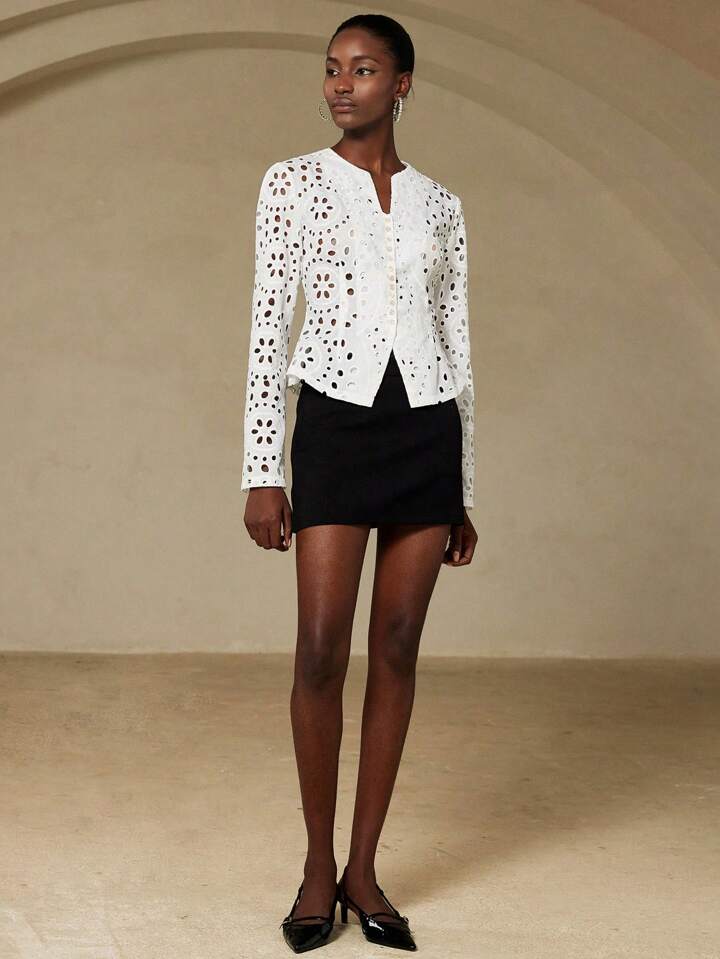 CM-TS807955 Women Trendy Bohemian Style Embroidery Hollow Out Round Neck Flowy Long Sleeve Blouse - White