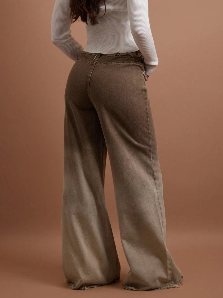 CM-BS298965 Women Casual Seoul Style Low Waist Front Button Pocket Frayed Hem Denim Jeans - Brown