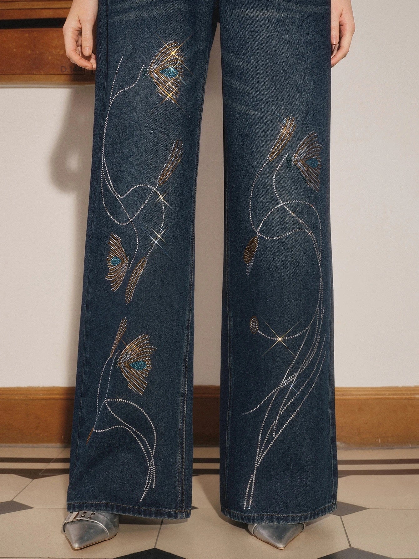 CM-BS615053 Women Casual Seoul Style Mid Waist Rhinestone Embellished Straight Leg Loose Denim Jeans - Blue