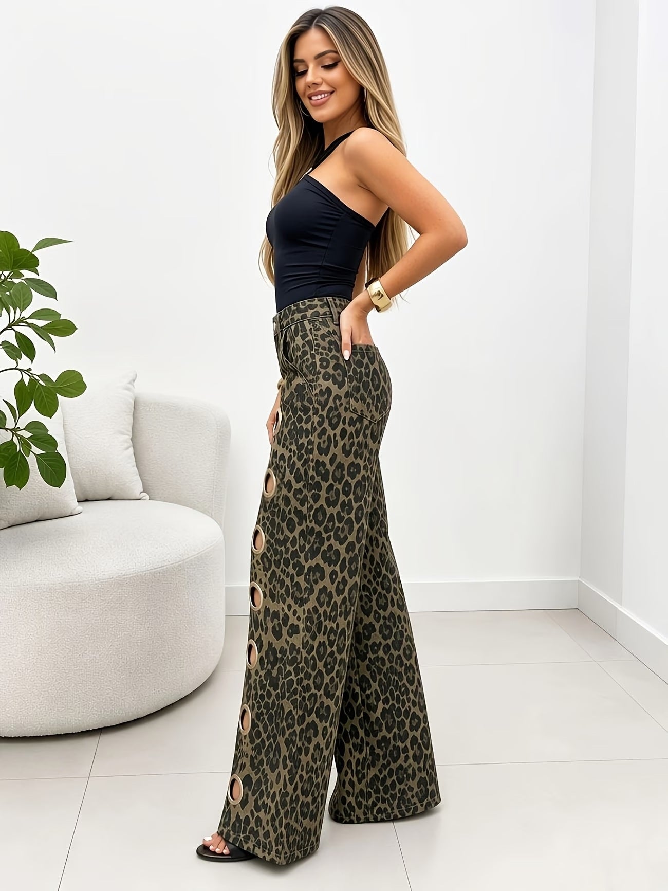 CM-BT026767 Women Casual Seoul Style High Waist Gothic Metal Ring Decor Leopard Wide Leg Jeans