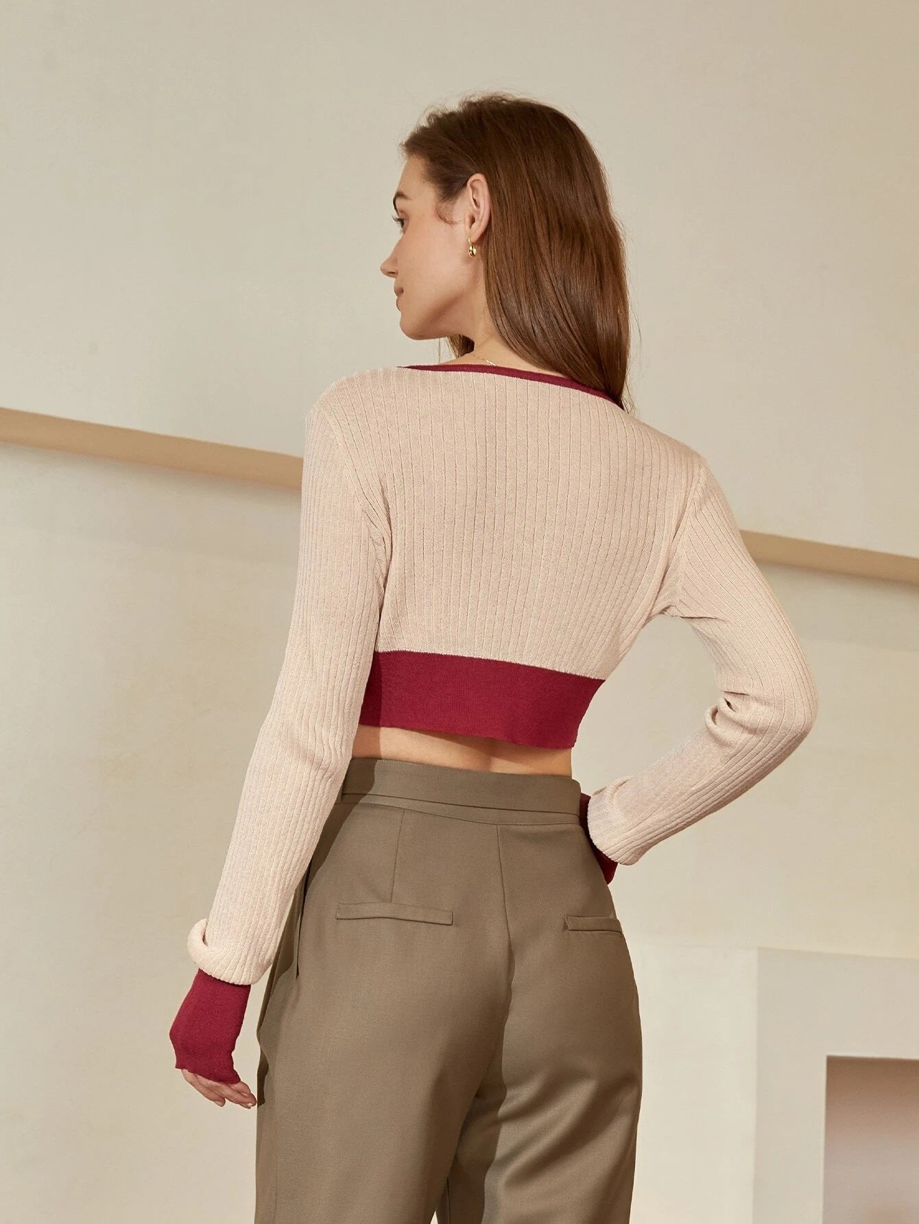 CM-CS922494 Women Casual Seoul Style Two Tone Ribbed Knit Crop Cardigan