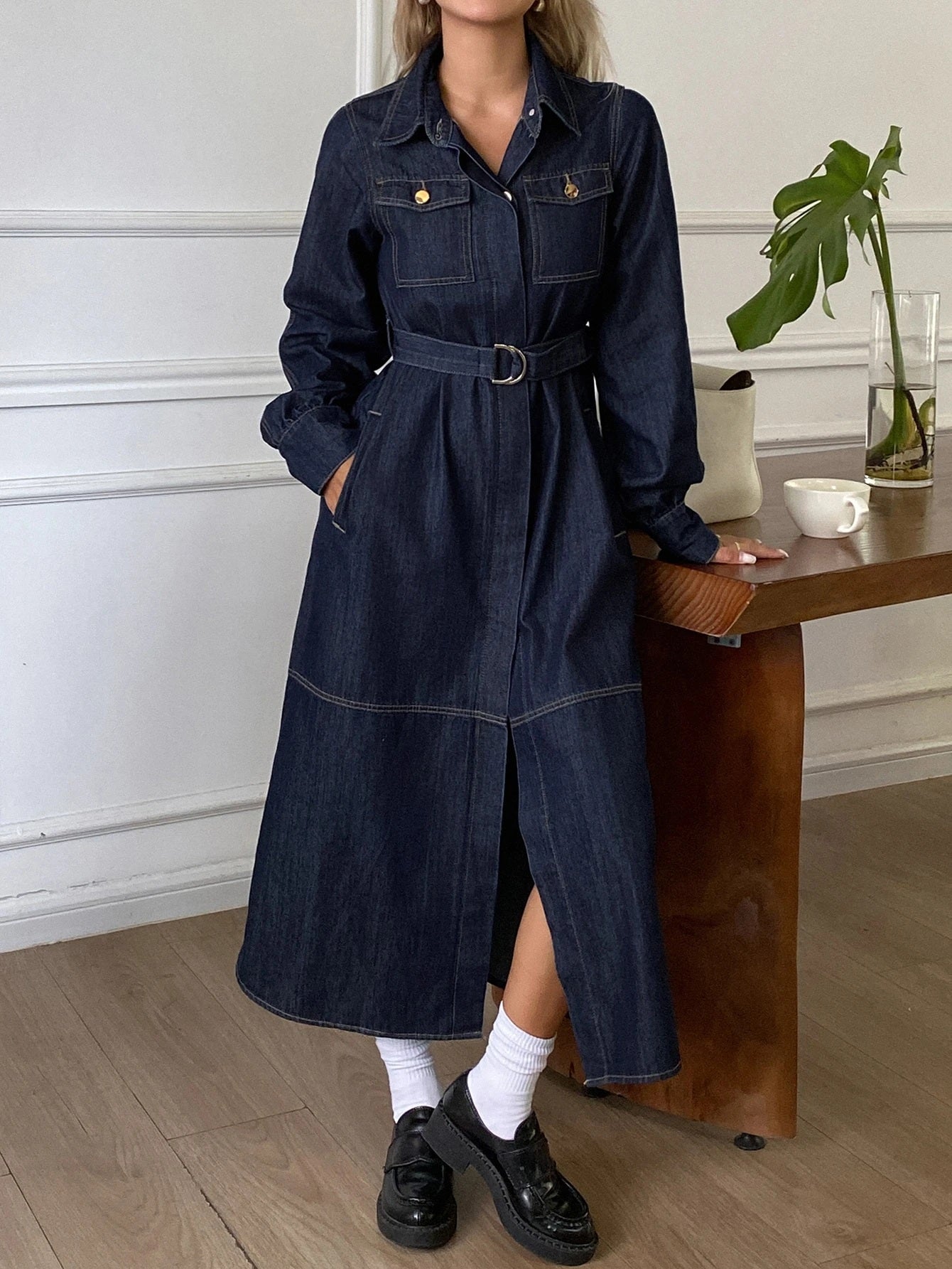 CM-DS011994 Women Casual Seoul Style Dark Wash Collar Neckline Long Sleeve Flap Detail Belted Denim Dress