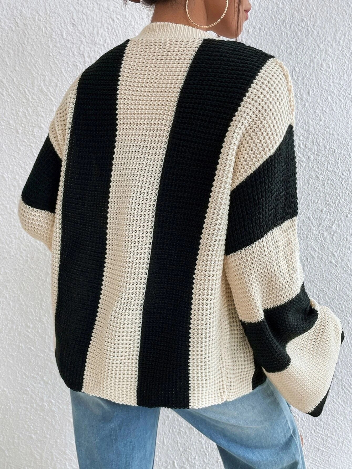 CM-CS242450 Women Casual Seoul Style Two Tone Trumpet Sleeve Single Breasted Cardigan