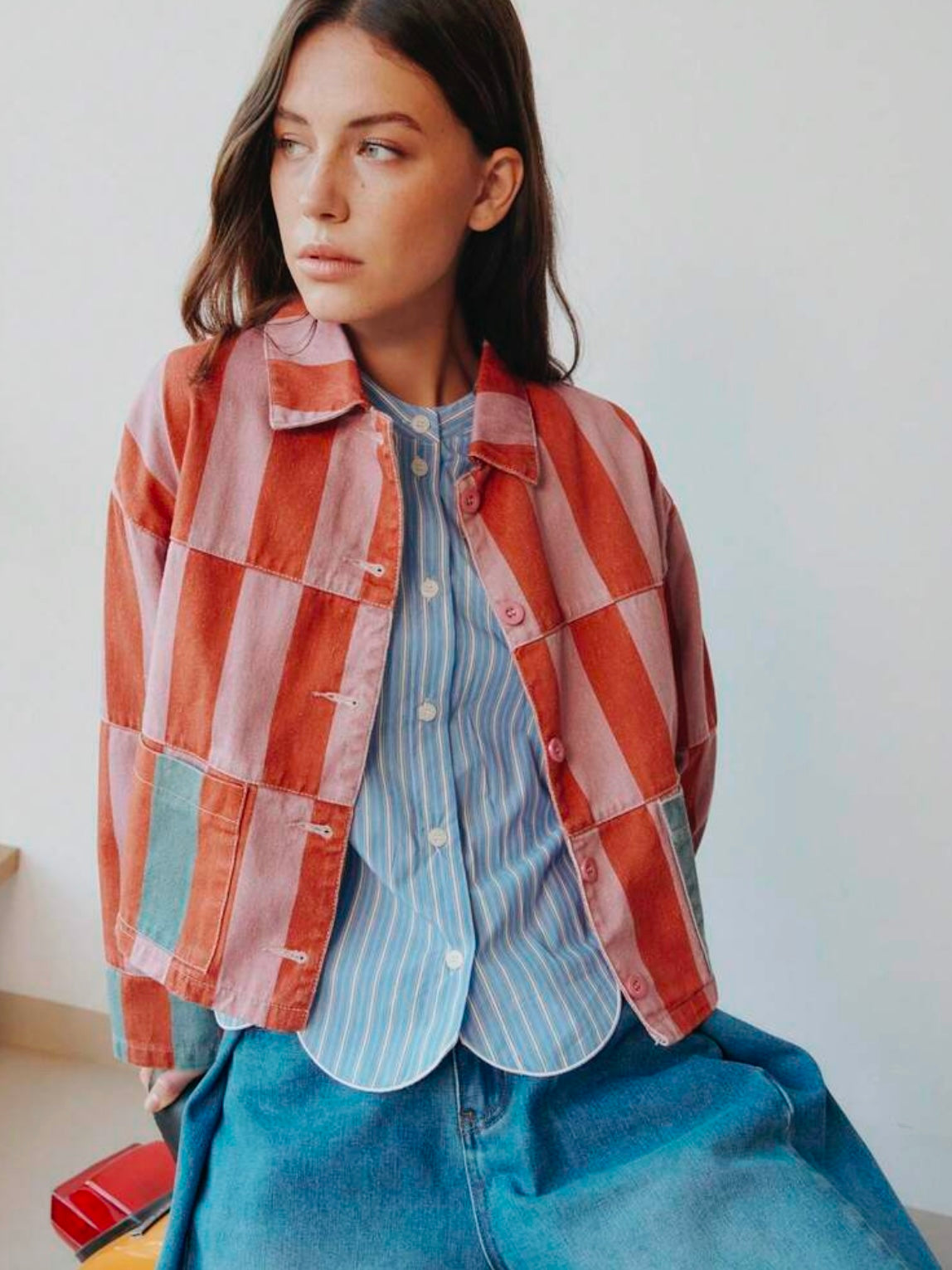 CM-CS909952 Women Elegant Seoul Style Collar Neckline Long Sleeve Striped Cropped Jacket
