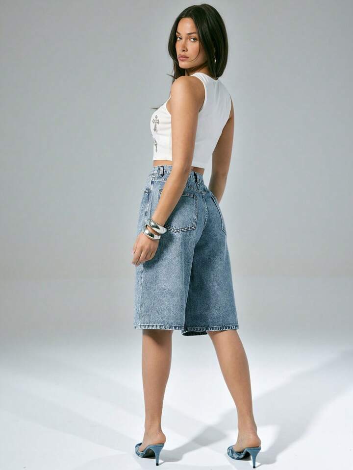 CM-BS442234 Women Casual Seoul Style Light Wash Rhinestone Embellished Overlapping Denim Capri Shorts