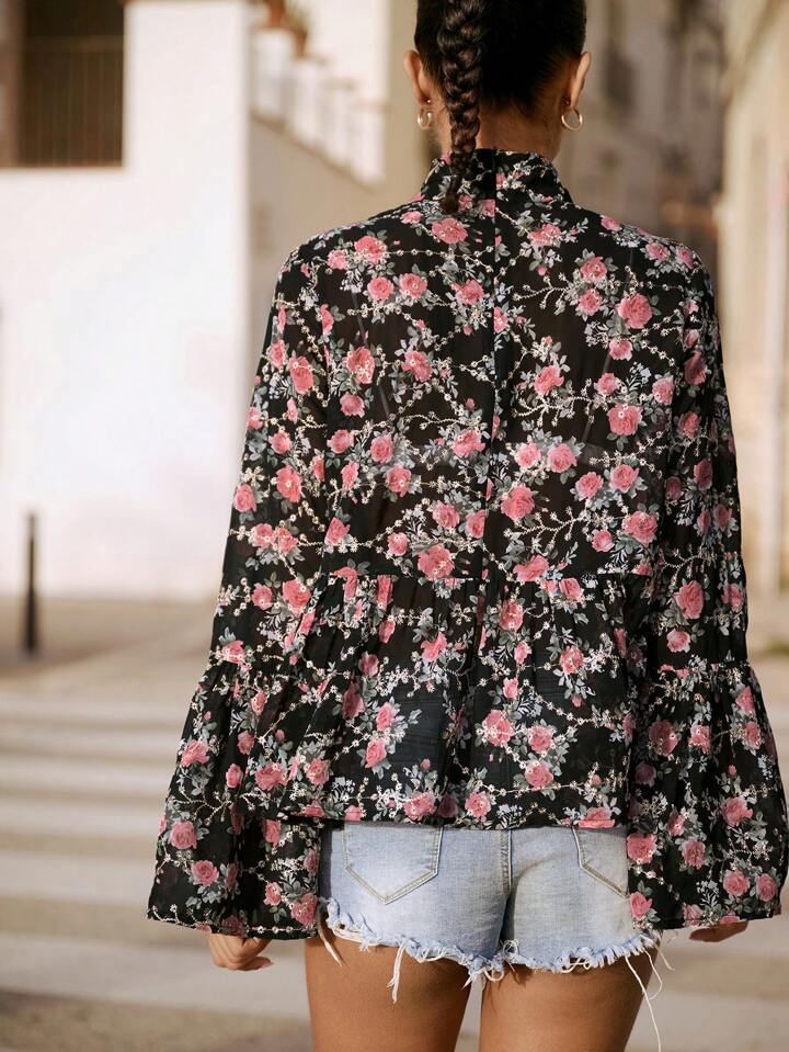 CM-TS377113 Women Trendy Bohemian Style Floral Print Stand Collar Flare Sleeve Zip Back Blouse