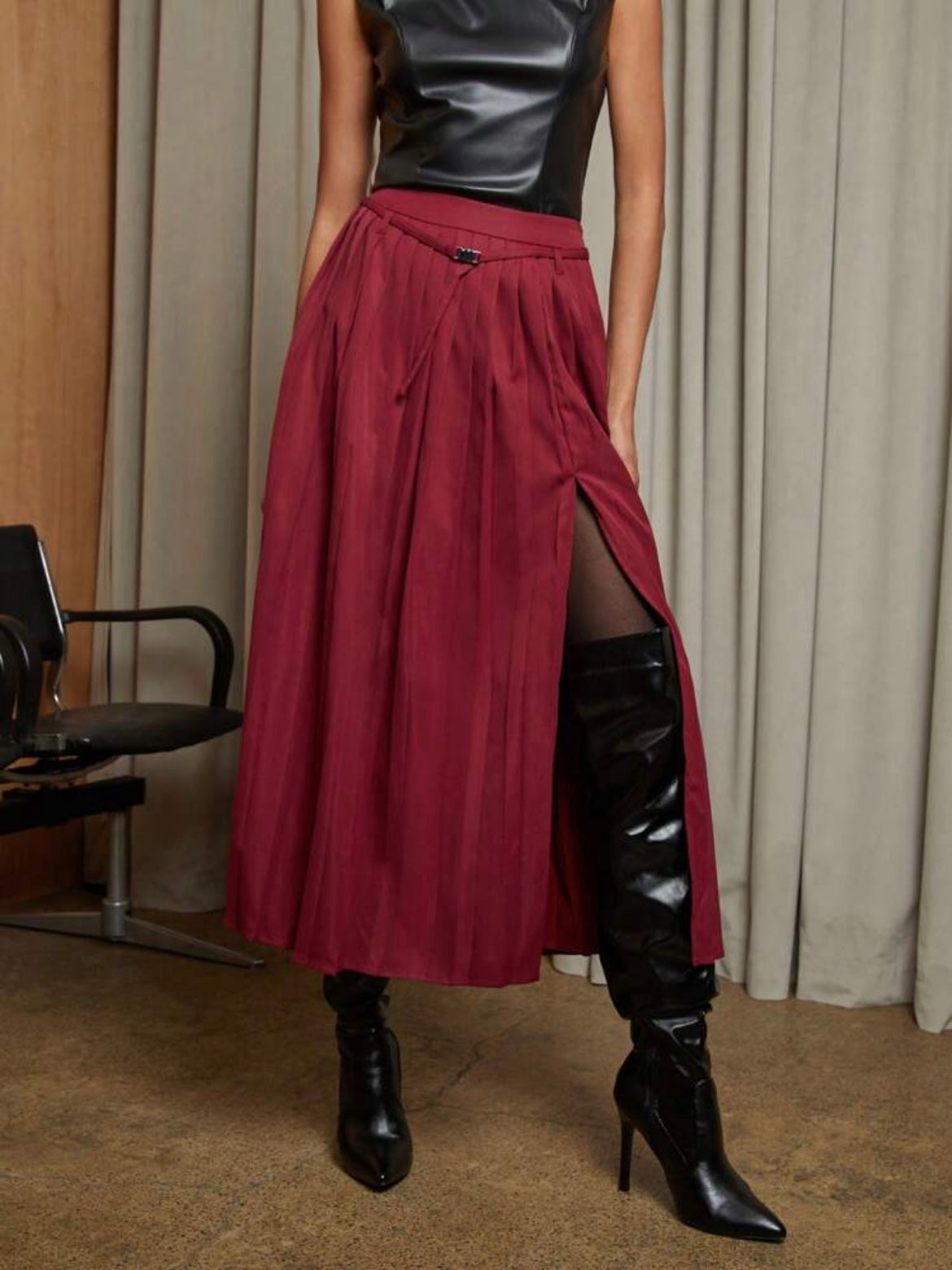 CM-BS089667 Women Elegant Seoul Style Solid Color Split Hem Flared Pleated Skirt - Burgundy