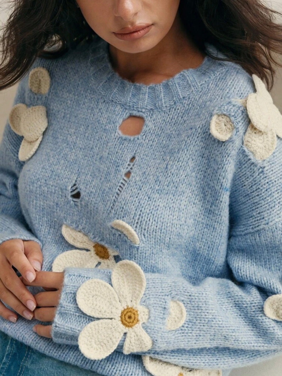 CM-CS411147 Women Casual Seoul Style Round Neck Crochet 3D Floral Long Sleeve Knitted Sweater