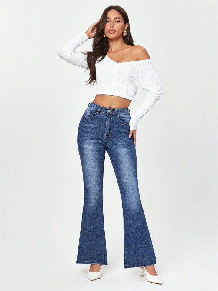 CM-BS414915 Women Casual Seoul Style High Waist Flared Mom Fit Jeans With Pockets - Blue
