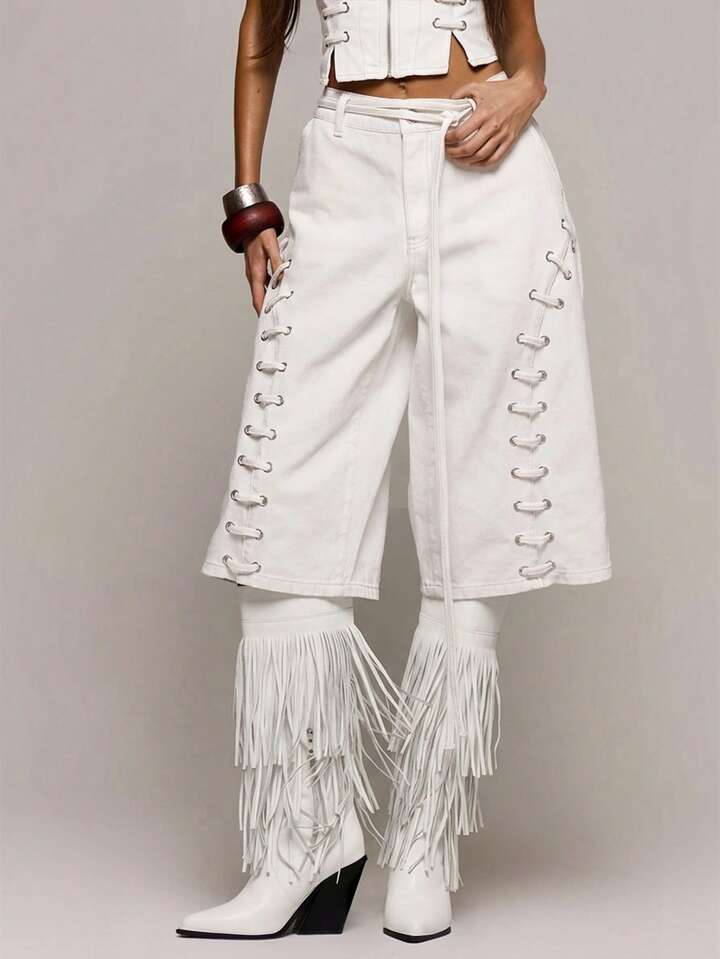 CM-BS282597 Women Casual Seoul Style Low Waist Eyelet Lace Up Loose Fit Denim Jorts - White
