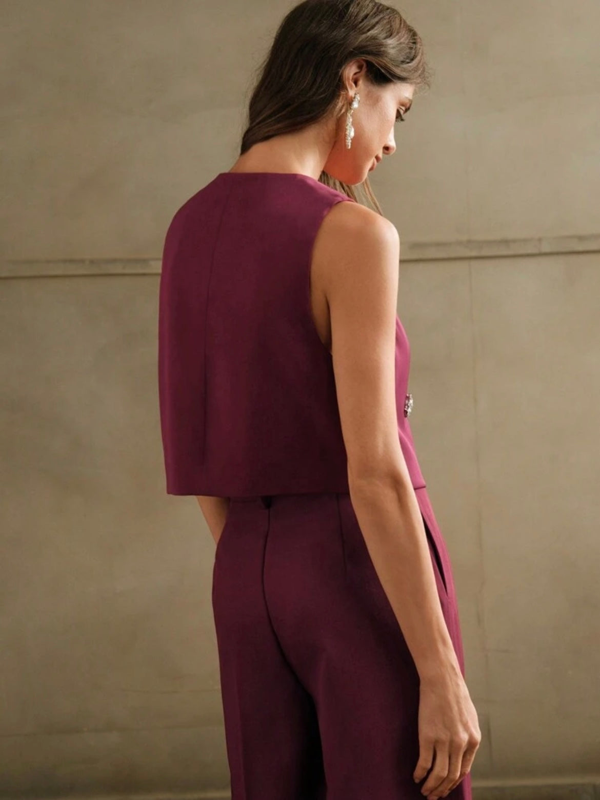 CM-TS353911 Women Casual Seoul V-Neck Rhinestone Embellished Sleeveless Vest - Burgundy