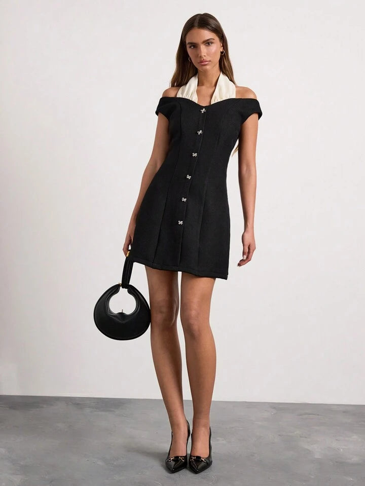 CM-DS783341 Women Casual Seoul Style Contrasting Color Halter Neck Off-Shoulder Short-Sleeved Dress
