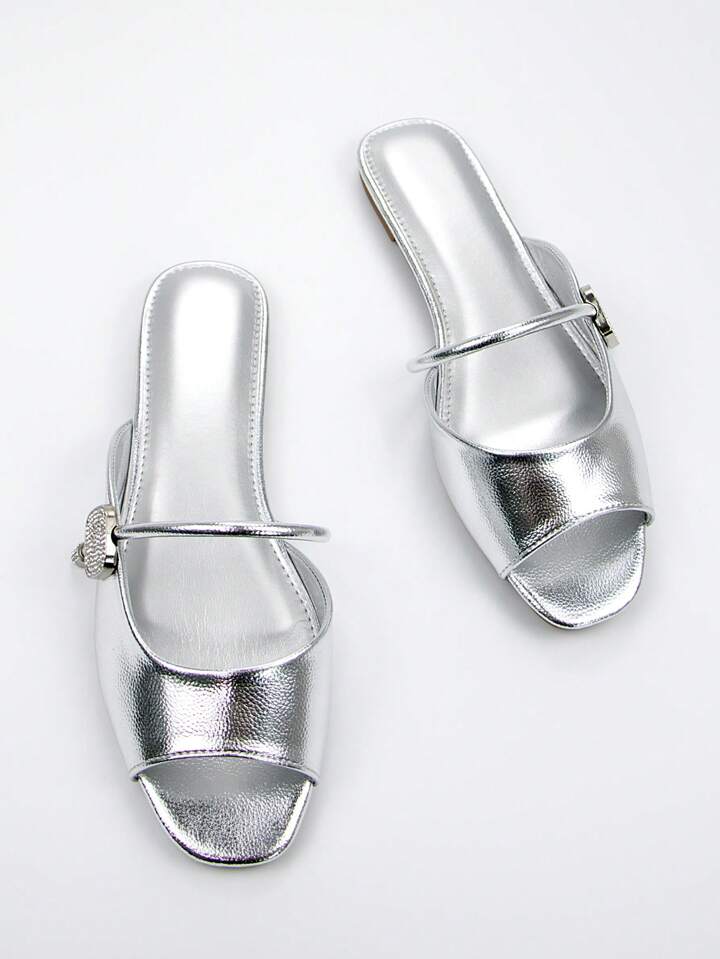 CM-SHS715565 Women Trendy Seoul Style Silver Crystal Embellished Ankle Strap Open Toe Flat Mule Sandals - Silver