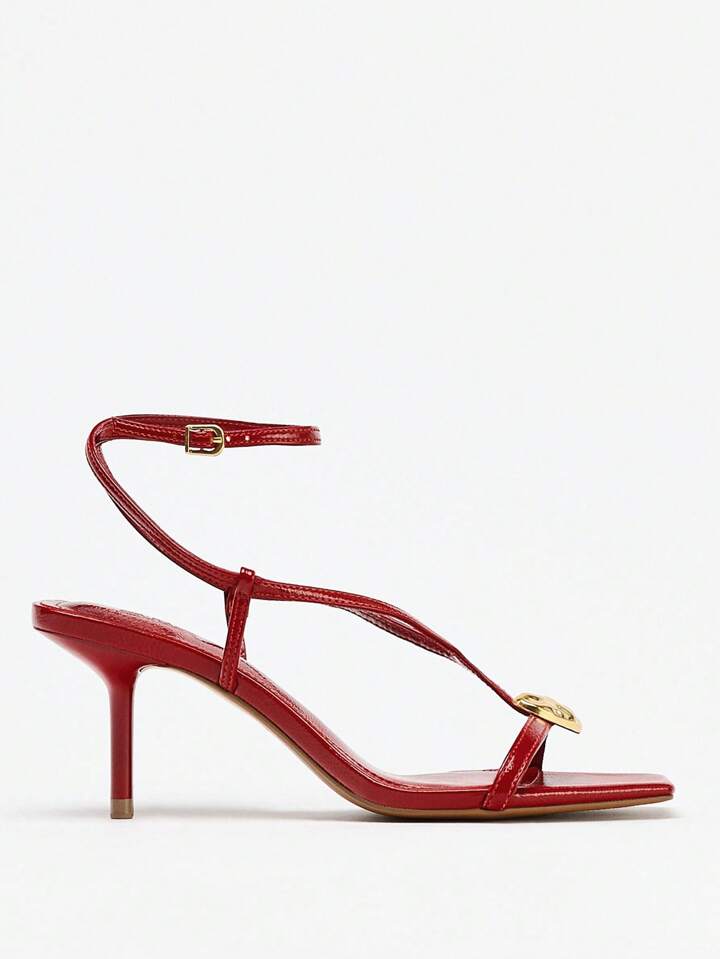 CM-SHS019322 Women Trendy Seoul Style Strappy Heart Metal Decor Lacquered Leather Heel Sandals - Red