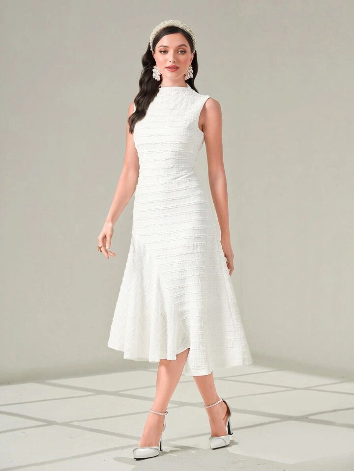 CM-DS799999 Women Elegant Seoul Style Solid Mock Neck Sleeveless A-Line Dress - White