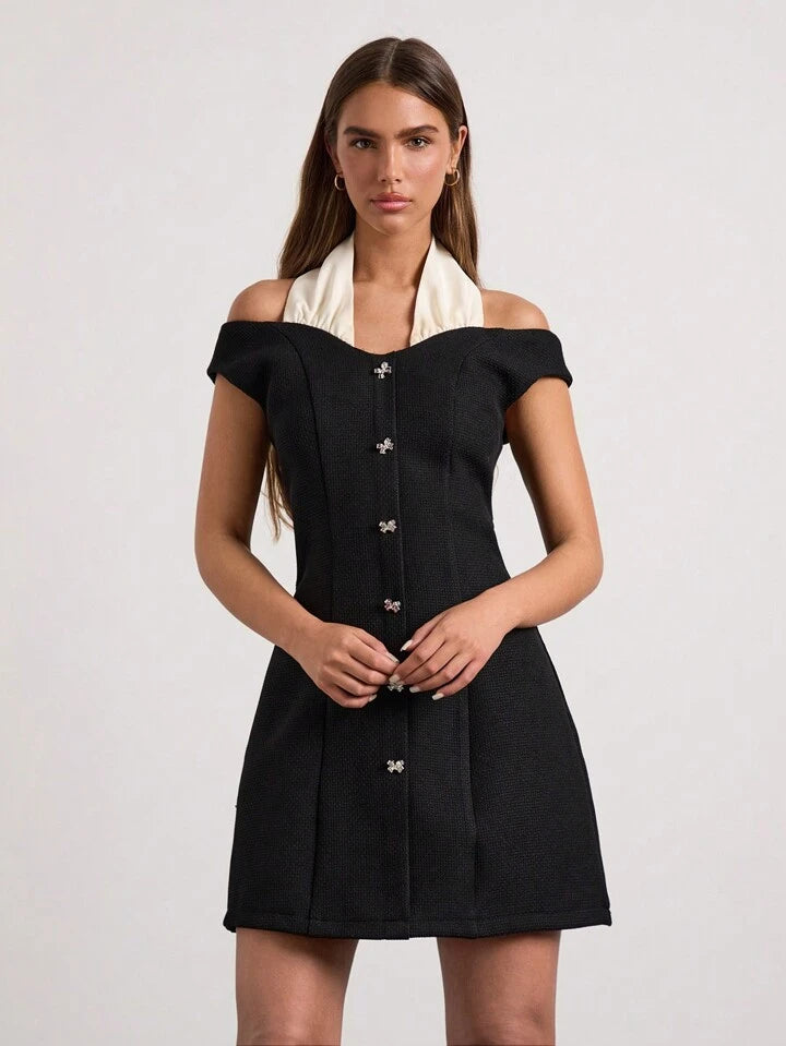 CM-DS783341 Women Casual Seoul Style Contrasting Color Halter Neck Off-Shoulder Short-Sleeved Dress