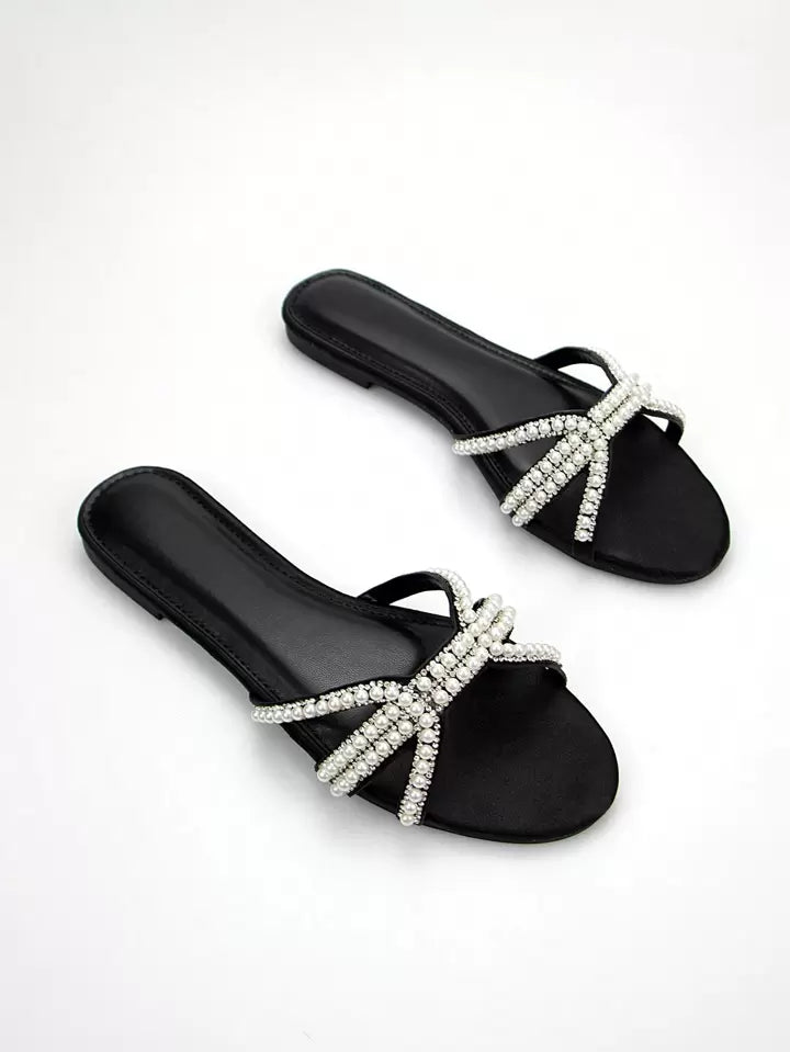 CM-SHS207220 Women Trendy Seoul Style Rhinestone And Pearl Decor Round Toe Flat Sandals - Black