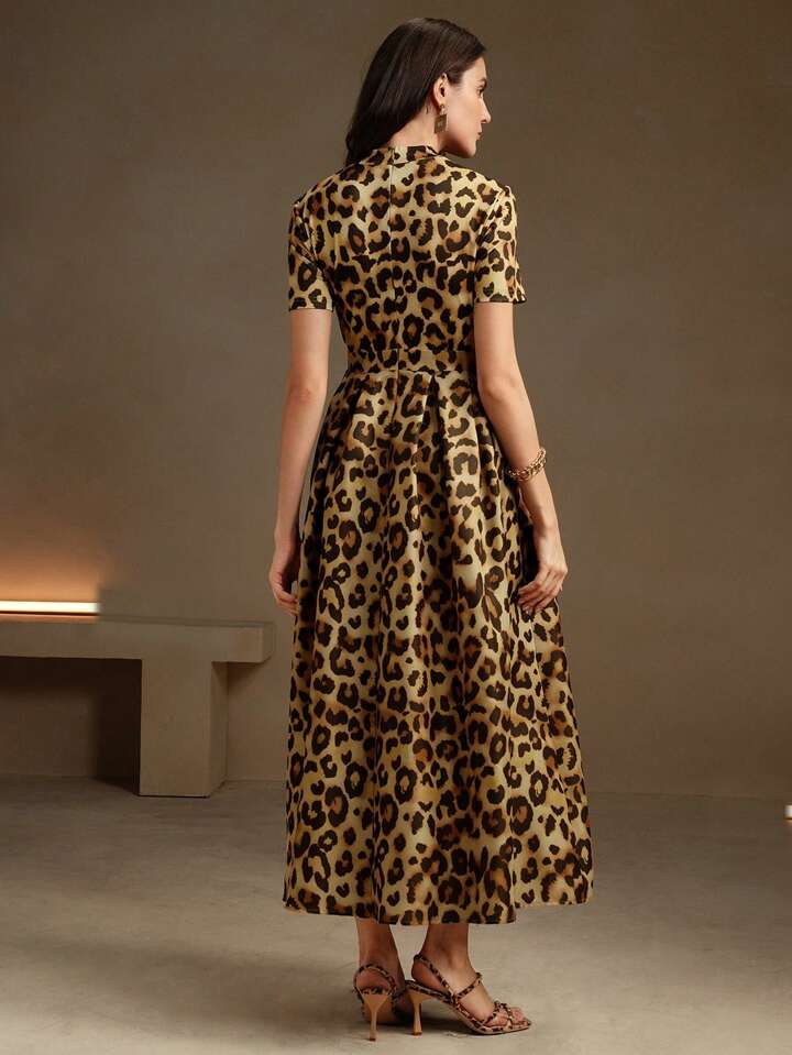 CM-DS457520 Women Elegant Seoul Style Leopard Print Stand Collar Short Sleeve Midi Dress - Coffee