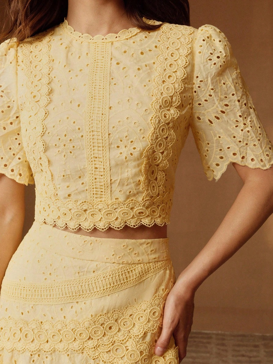 CM-SS040871 Women Elegant Seoul Style Round Neck Puff Sleeve Lace Patchwork Cropped Top With Long Skirt - Set