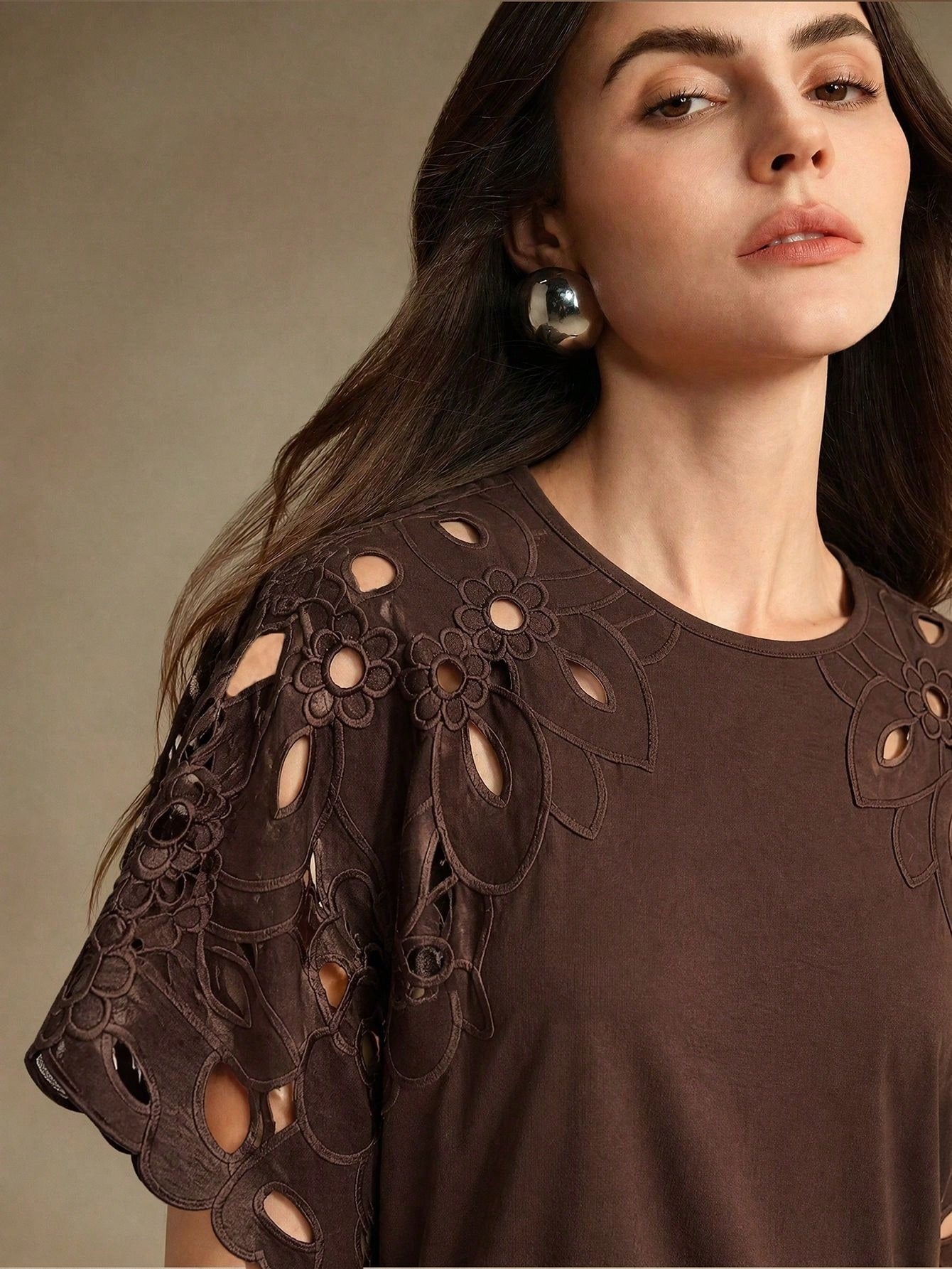 CM-TS611837 Women Casual Seoul Style Round Neck Batwing Sleeve Cut-Out T-Shirt - Brown