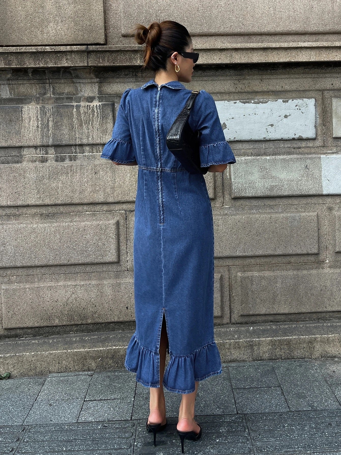 CM-DS370755 Women Casual Seoul Style Turn-Down Collar Cinched Waist Ruffle Hem Midi Dress - Blue