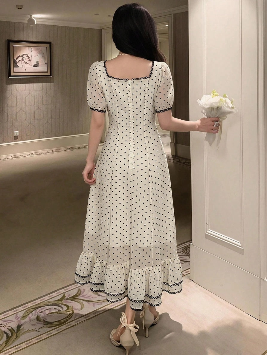 CM-DS357054 Women Elegant Seoul Style Sweetheart Neckline Puff Sleeve Polka Dot Cinched Waist Mid-Length Dress