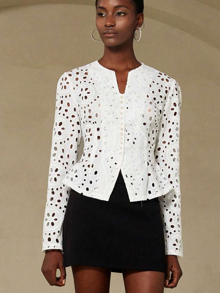 CM-TS807955 Women Trendy Bohemian Style Embroidery Hollow Out Round Neck Flowy Long Sleeve Blouse - White