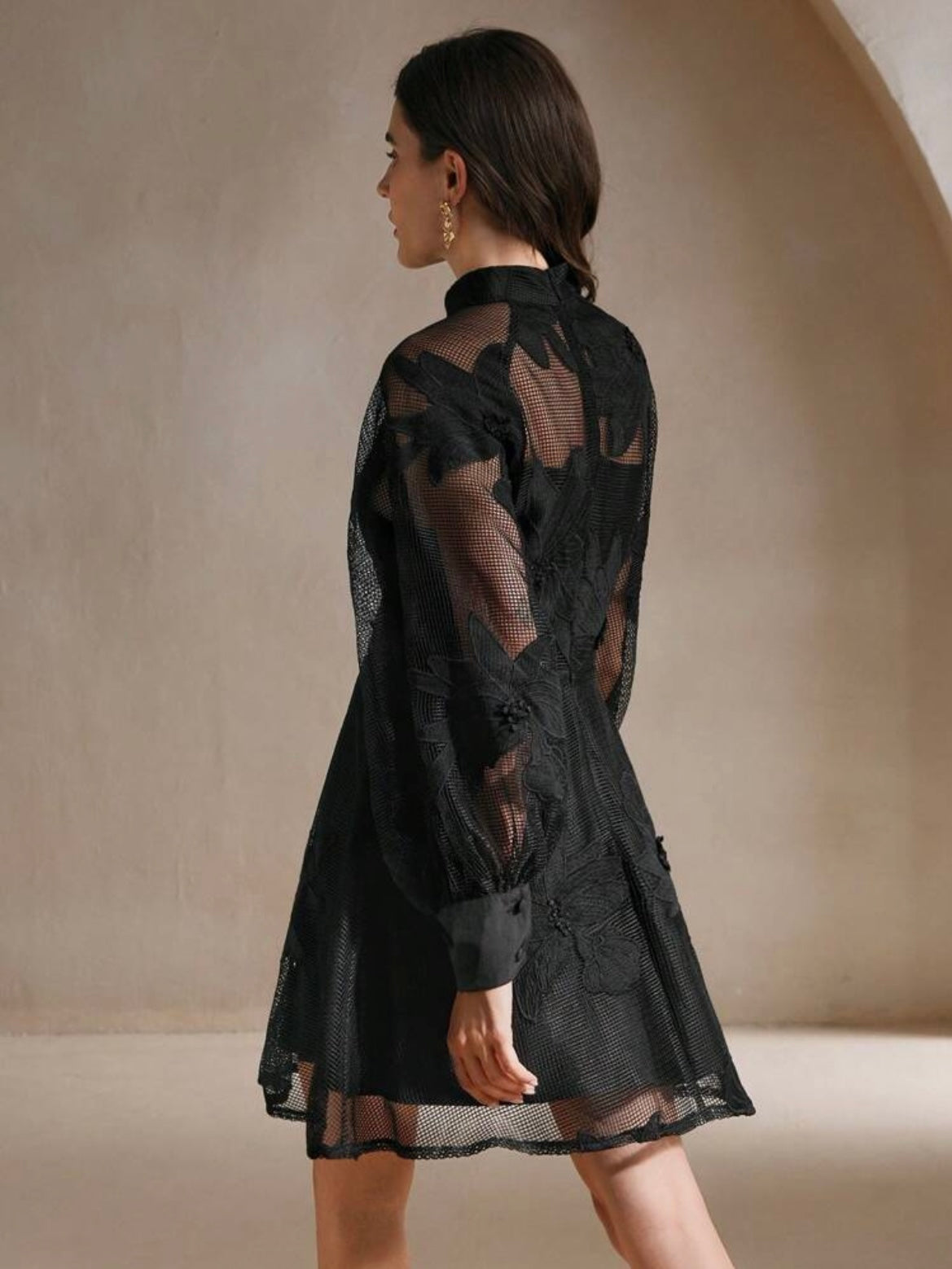 CM-DS524415 Women Elegant Seoul Style Collar Neckline Lace Cinched Waist Lantern Sleeve Dress - Black