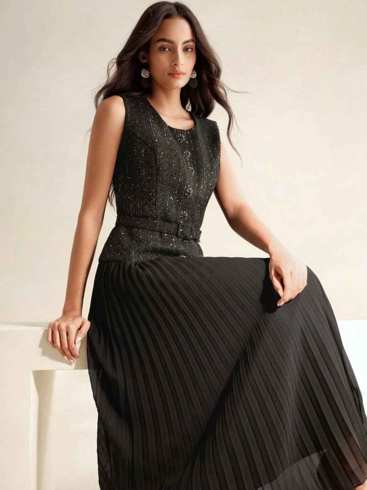 CM-DS544443 Women Elegant Seoul Style Contrast Chiffon Pleated Sleeveless Long Dress - Black