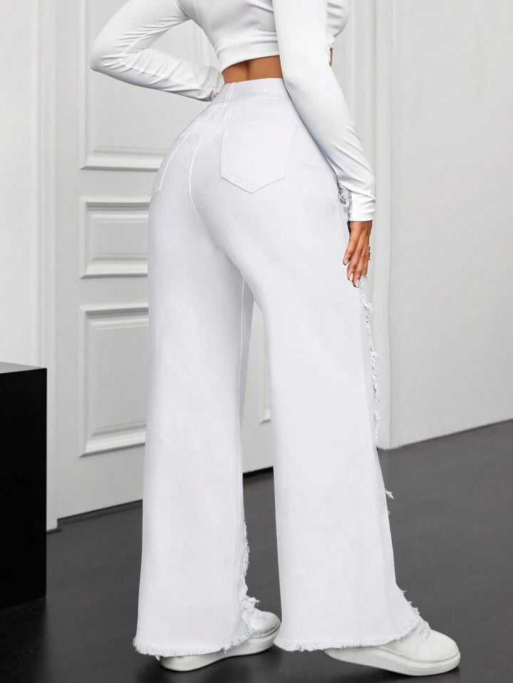 CM-BS760606 Women Casual Seoul Style Front Button Pocket Distressed Ripped Denim Long Jeans - White