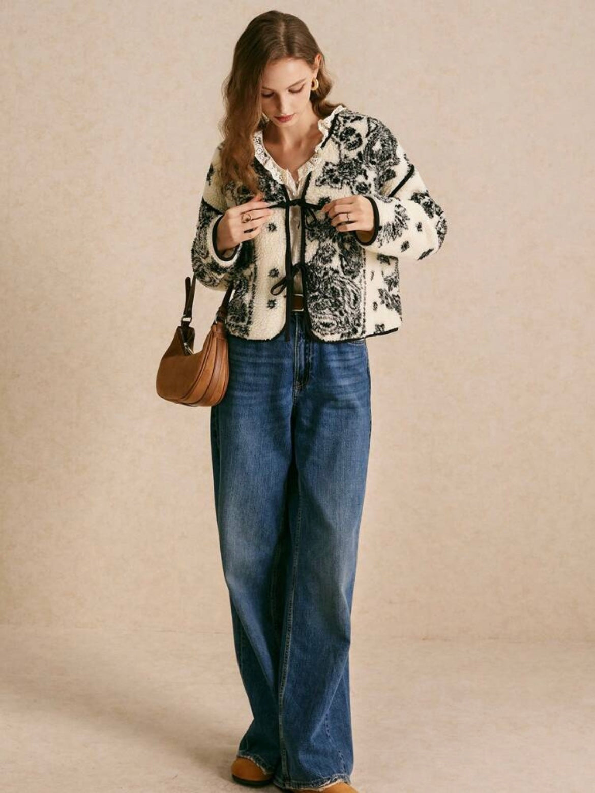 CM-CS143588 Women Casual Seoul Style Contrast Lace-Up Long Sleeve Printed Jacket