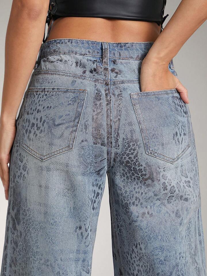 CM-BS802901 Women Casual Seoul Style Leopard Plaid Foil Print High Waist Wide Leg Denim Jeans