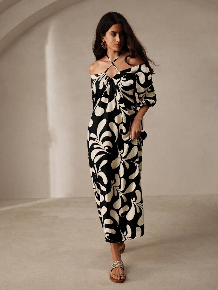 CM-DS248226 Women Trendy Bohemian Style Printed Pleated Backless Maxi Dress - Black