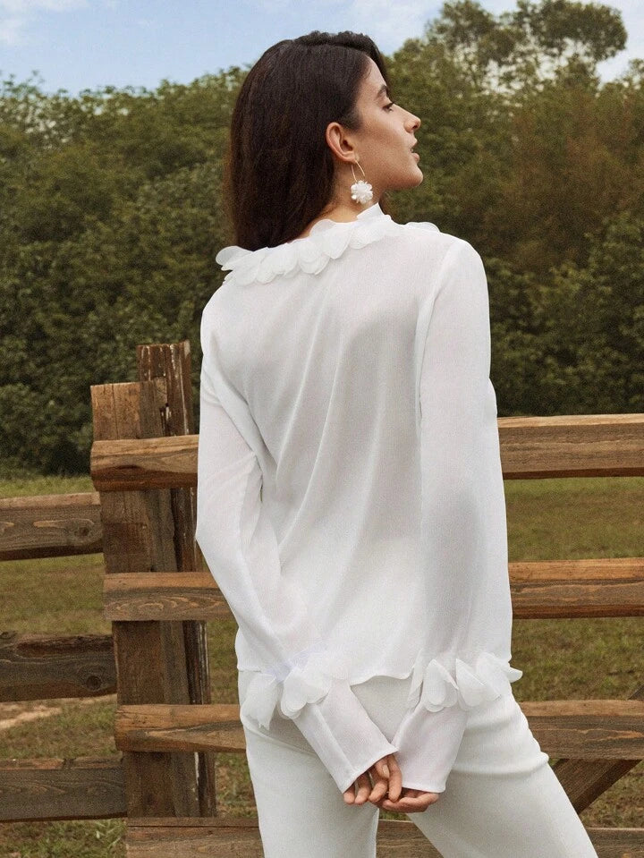 CM-TS476339 Women Elegant Seoul Style V-Neck Long Sleeve 3D Floral Decoration Shirt - White