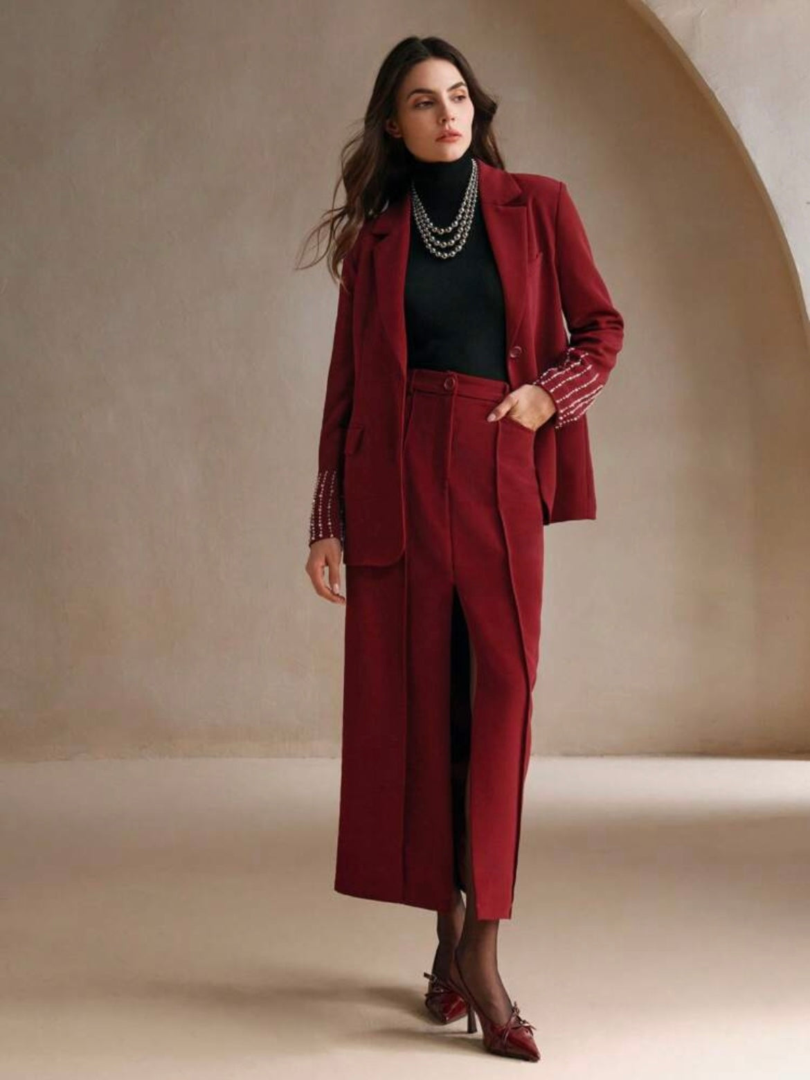 CM-SS977910 Women Elegant Seoul Style Lapel Neckline Colorblock Blazer Jacket With Slit Skirt - Set