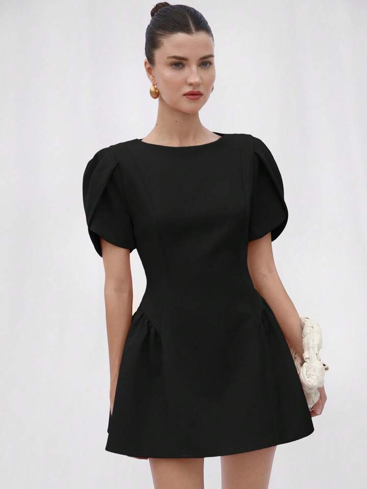 CM-DS728074 Women Elegant Seoul Style Tulip Print Puff Spliced Hem Round Neck Short Sleeve Dress - Black