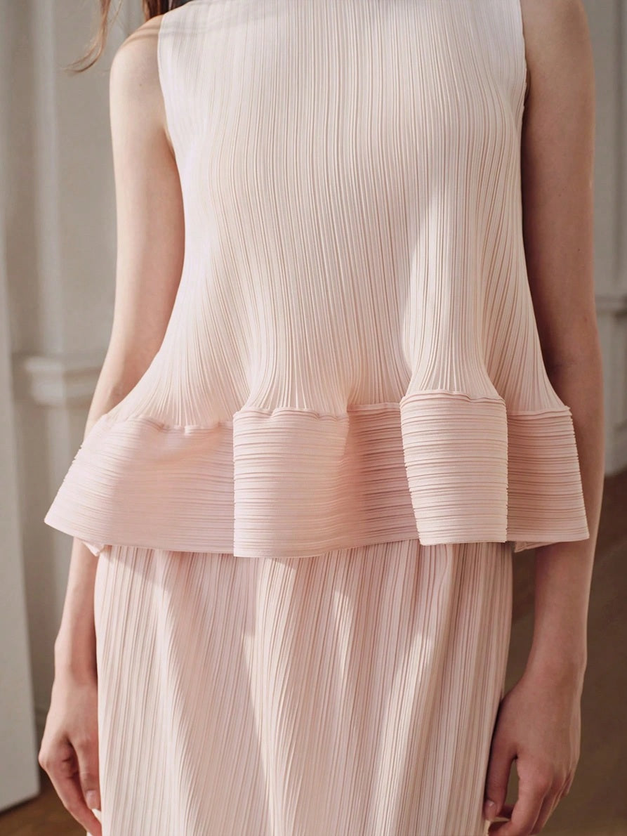 CM-TS946777 Women Elegant Seoul Style Stand Collar Sleeveless Pleated Gradient Color Pleated Top - Baby Pink
