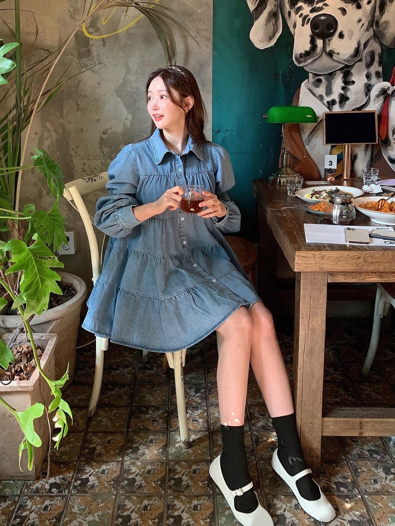 CM-DS025753 Women Preppy Seoul Style Solid Button Front Layered Hem Smock Denim Dress
