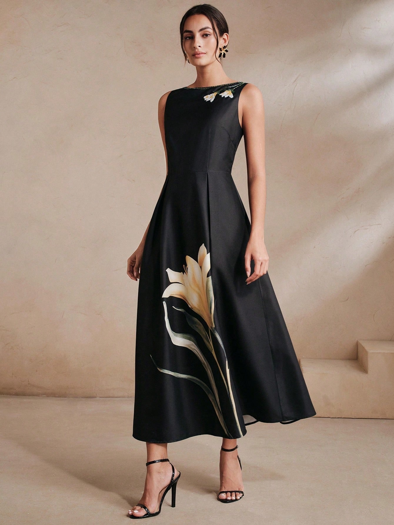 CM-DS039293 Women Elegant Seoul Style Round Neck Sleeveless Beaded Printed Mid-Length Dress - Black