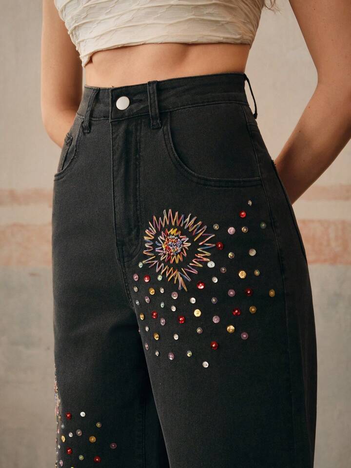 CM-BS322616 Women Casual Seoul Style Diamond Embroidered Floral Straight-Leg Jeans