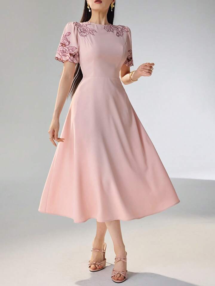 CM-DS691637 Women Elegant Seoul Style Floral Embroidery Round Neck Short Puff Sleeve Mid-Length Dress - Pink
