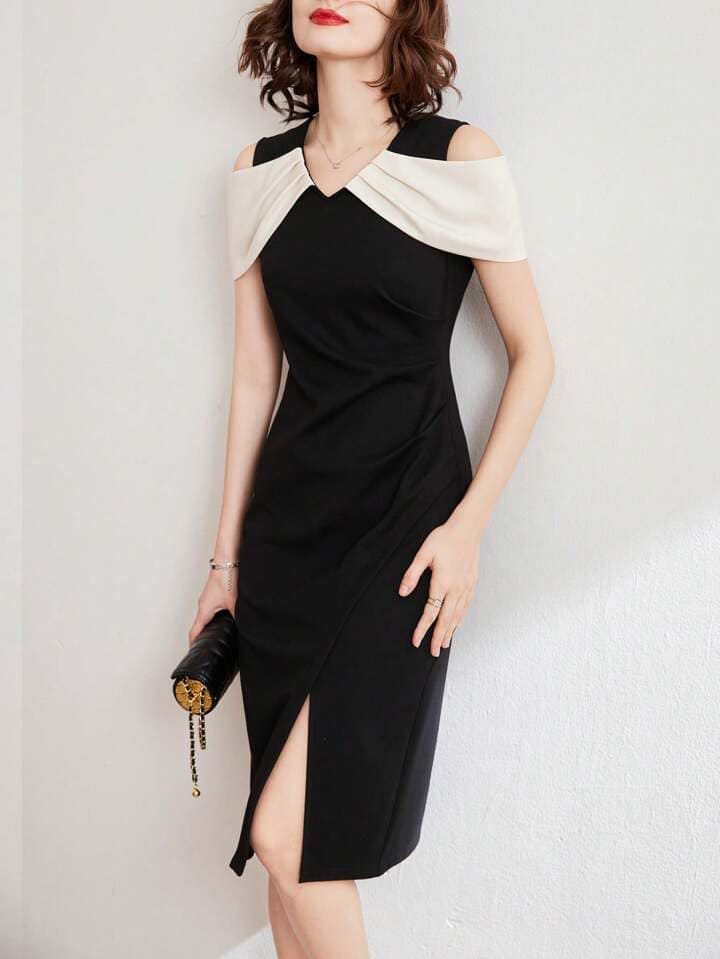 CM-DS716946 Women Elegant Seoul Style V-Neck Sleeveless Colorblock Fitted Midi Dress - Black