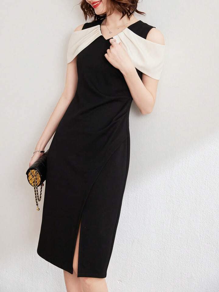CM-DS716946 Women Elegant Seoul Style V-Neck Sleeveless Colorblock Fitted Midi Dress - Black