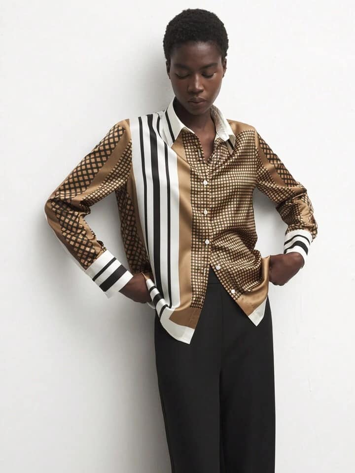 CM-TS627417 Women Casual Seoul Style Collar Neckline Geometric Print Long Sleeve Shirt