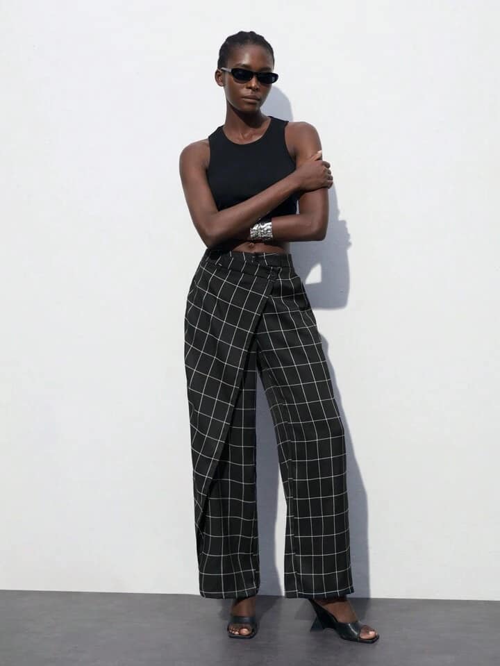 CM-BS537138 Women Casual Seoul Style High Waist Plaid Asymmetrical Straight Leg Pants